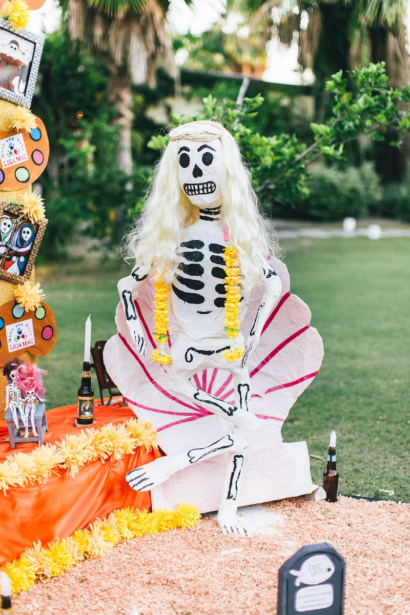 2015 Day of the Dead Altar Competition Flora Farms