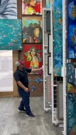 Art that move, colors that speak.
See you at Pez Gordo gallery.